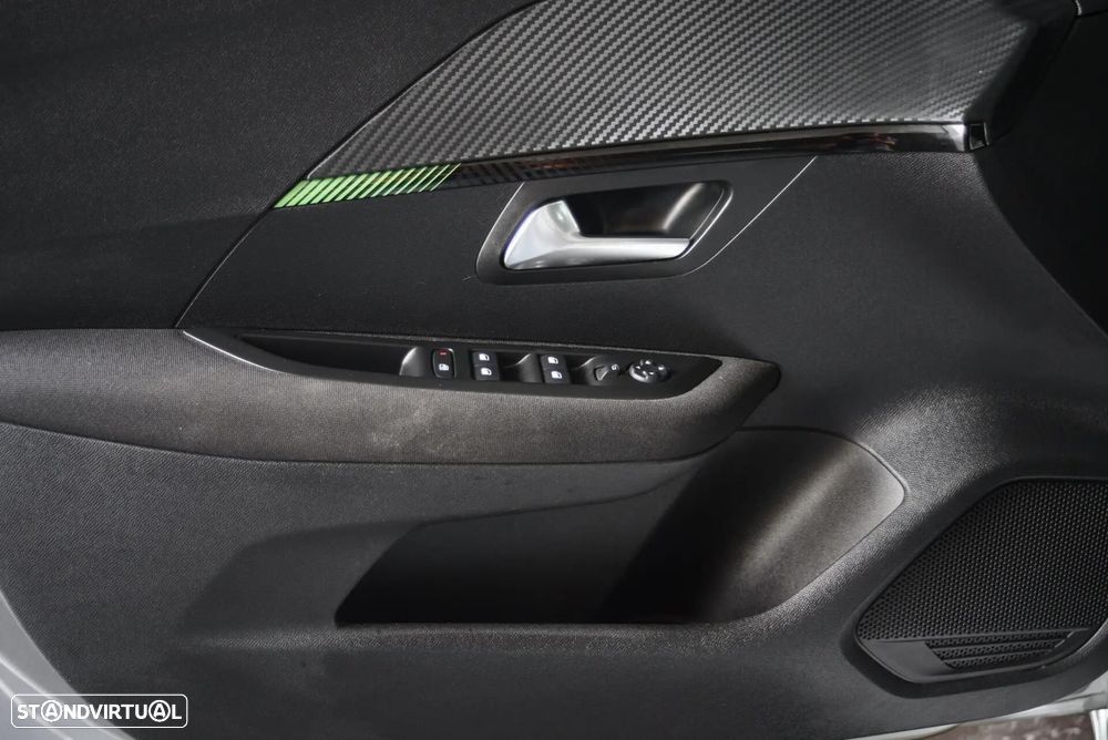 Peugeot 208 1.2 PureTech Active - 25