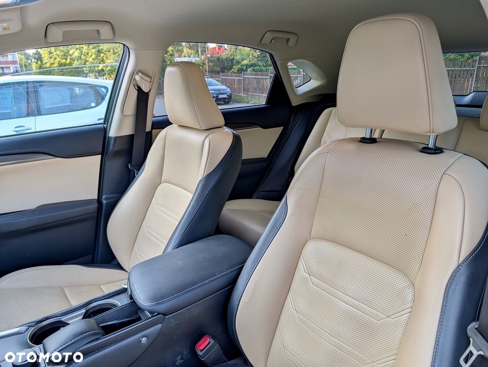Lexus NX 200t Comfort AWD - 8