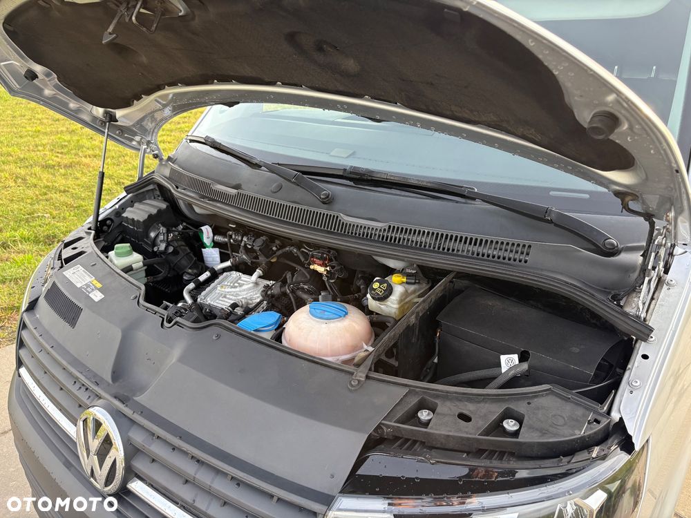 Volkswagen Transporter T6 - 17