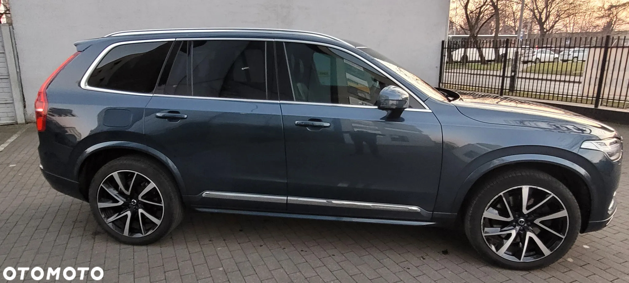Volvo XC 90 - 6