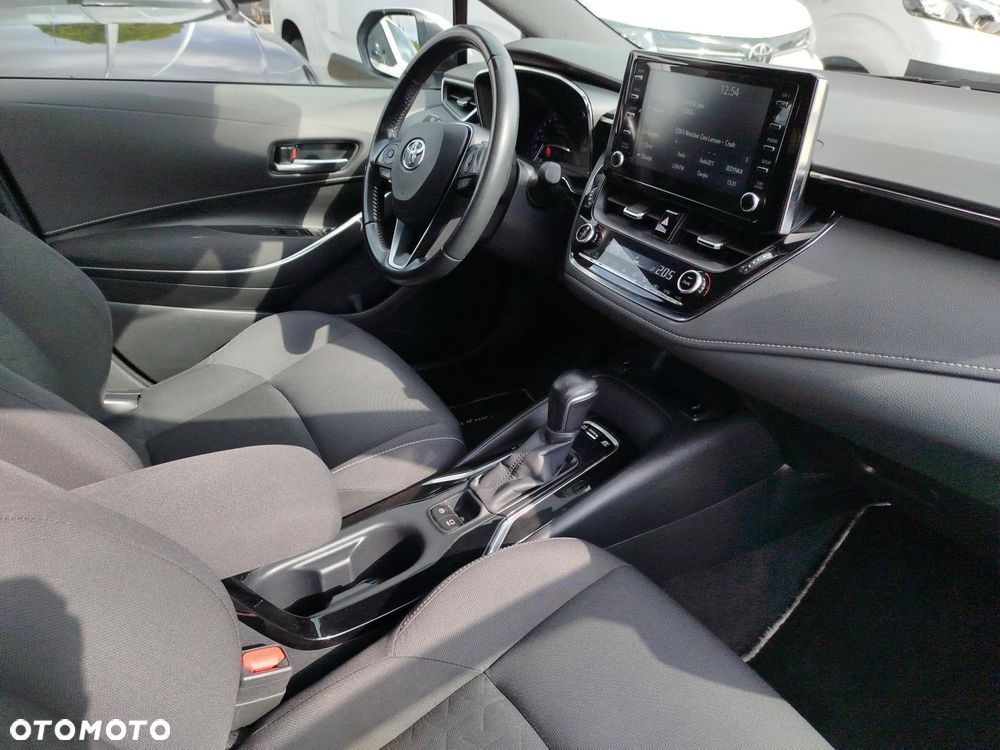 Toyota Corolla - 9