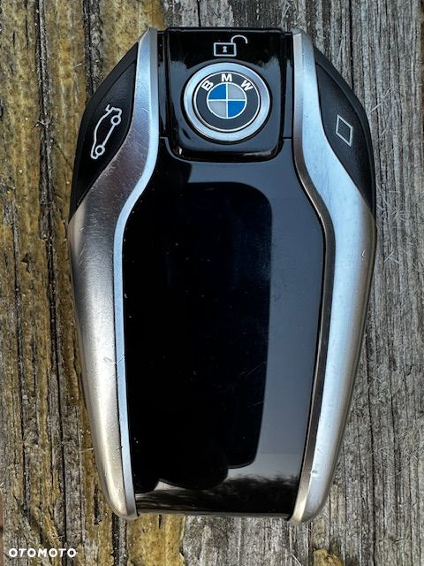 BMW Seria 3 320d xDrive Edition M Sport Shadow - 16