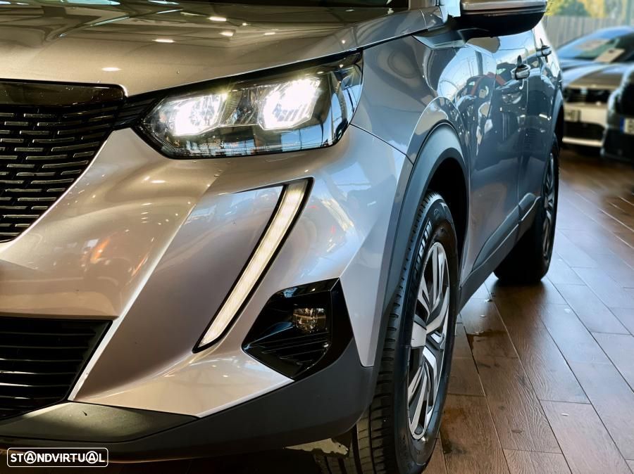 Peugeot 2008 1.2 PureTech Active Pack - 6