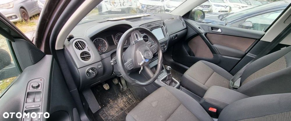 Volkswagen Tiguan - 11