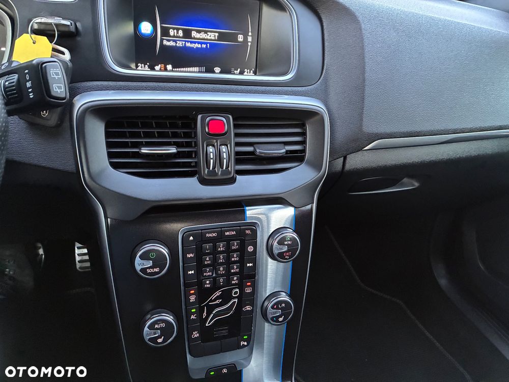 Volvo V40 D2 RDesign - 13