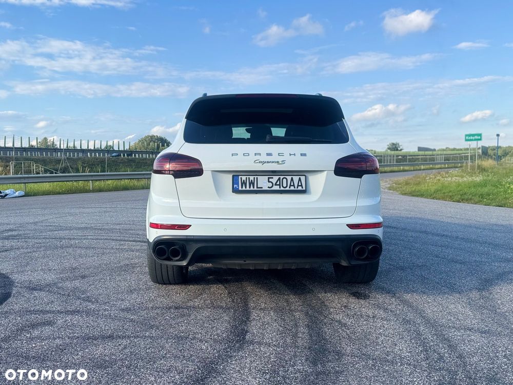 Porsche Cayenne S e-Hybrid Platinum Edition - 10