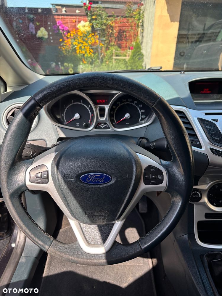 Ford Fiesta 1.4 Champions Edition - 15