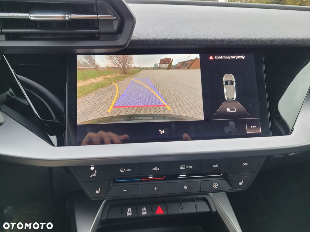 Audi A3 Sportback 35 TFSI S tronic S line - 8