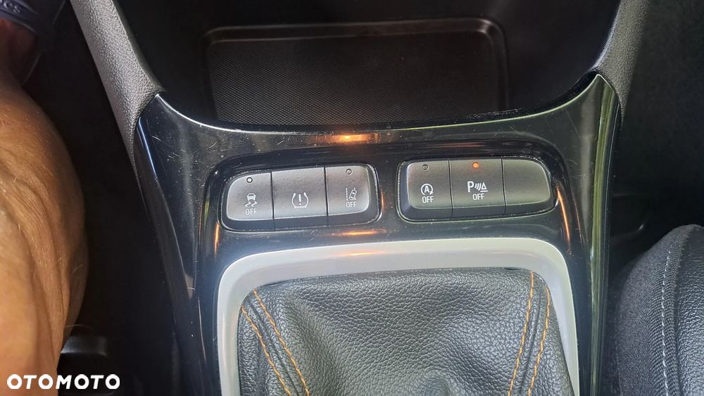 Opel Crossland X - 5