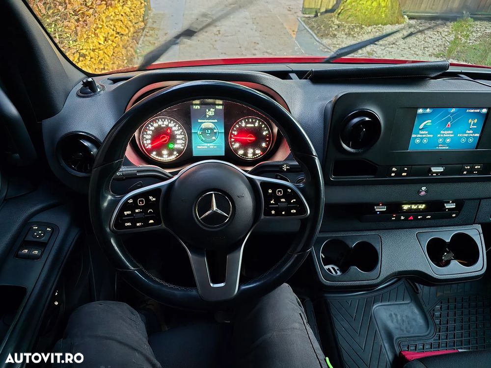 Mercedes-Benz Sprinter - 3