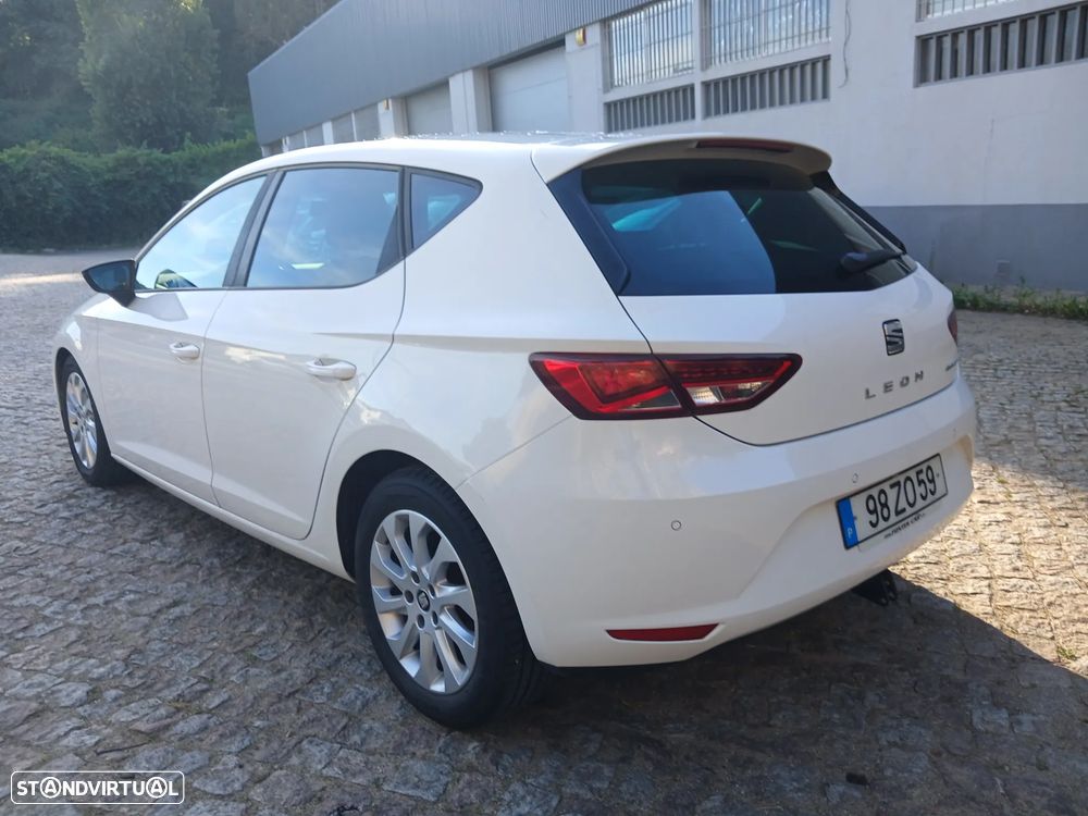 SEAT Leon 1.6 TDI ECOMOTIVE Style - 17