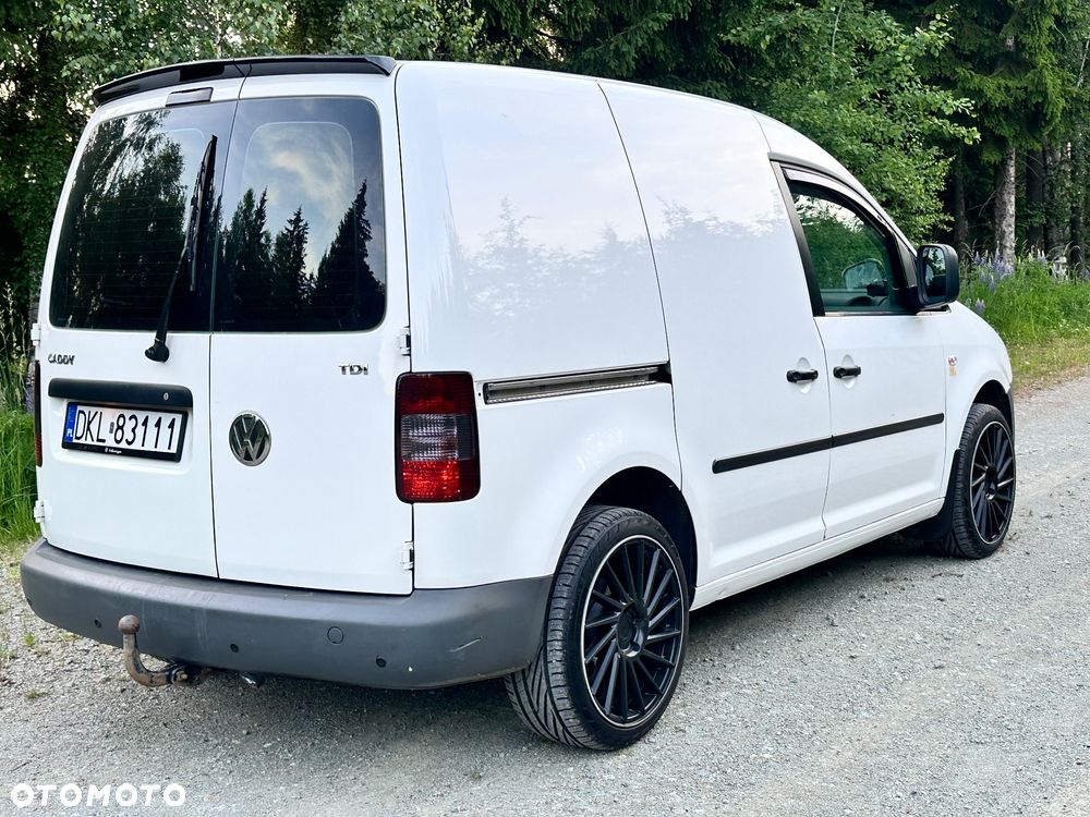 Volkswagen Caddy - 3