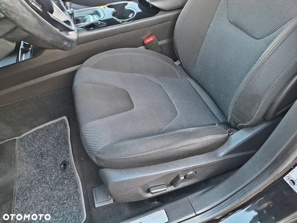 Ford Mondeo SW 1.5 EcoBoost S&S Titanium - 8