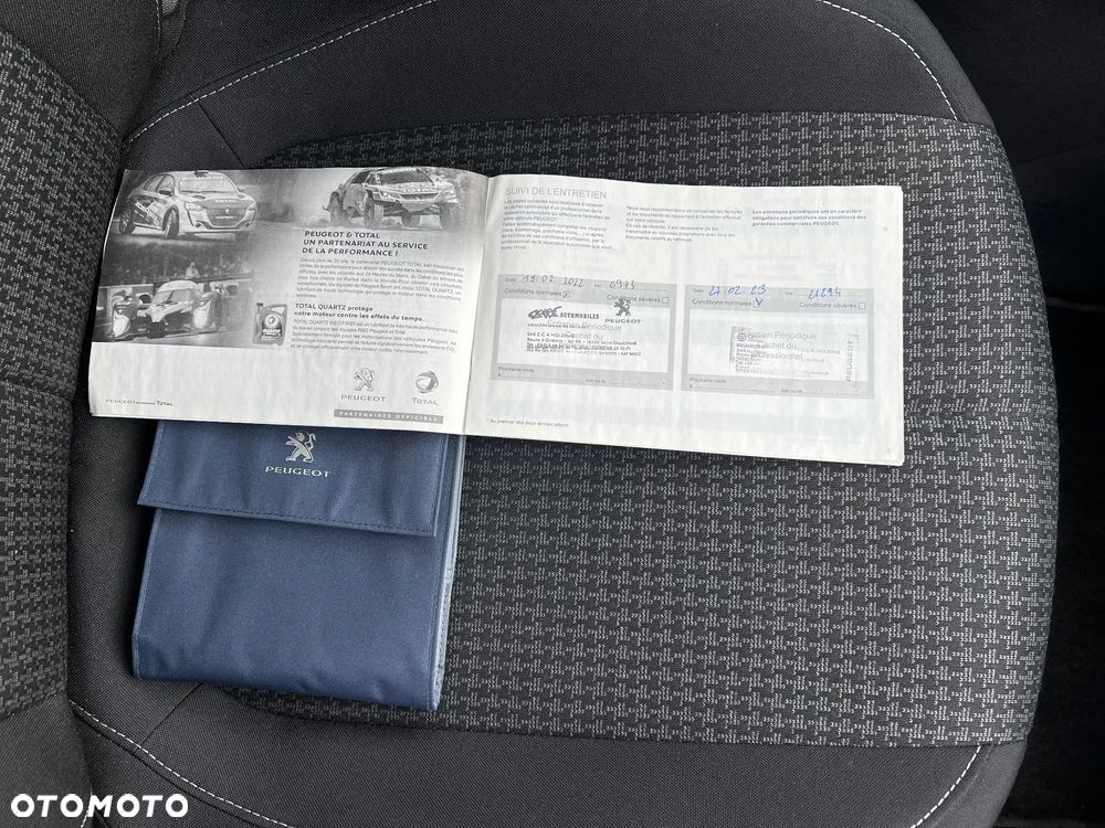 Peugeot 308 1.2 PureTech Business Line S&S - 7