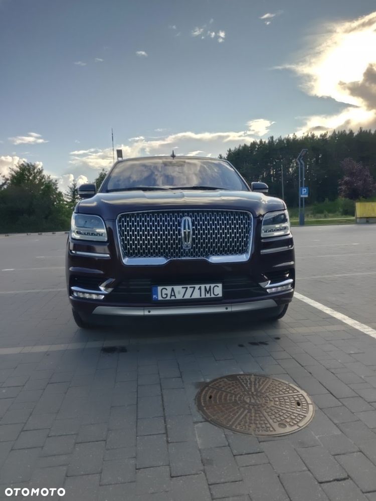 Lincoln Navigator - 2