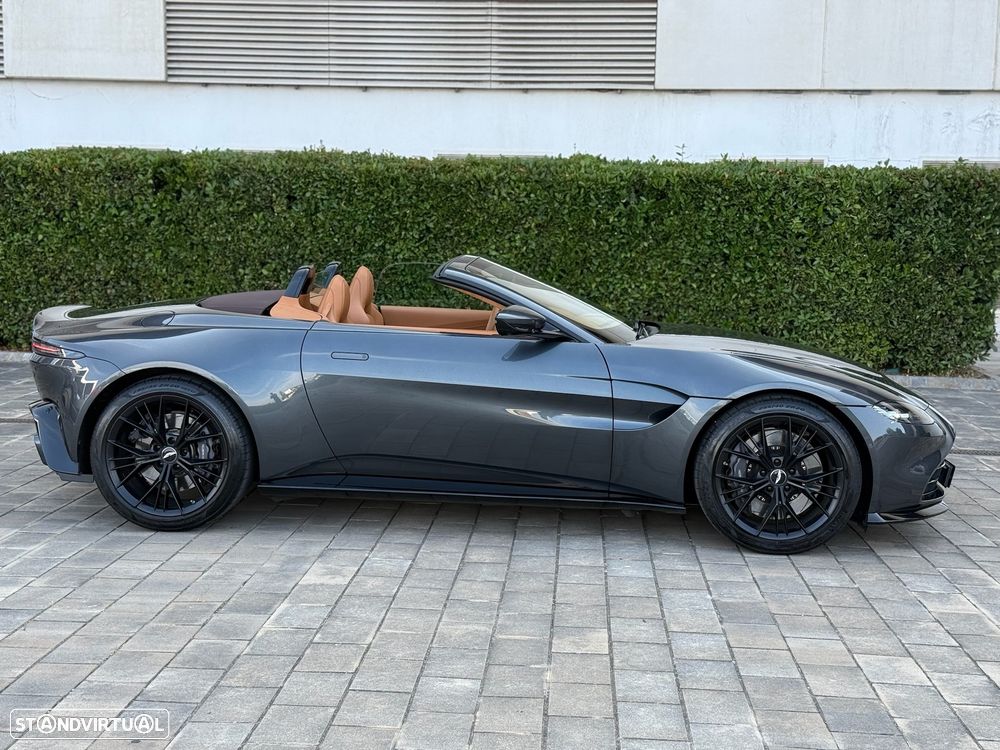 Aston Martin Vantage Roadster V8 - 4