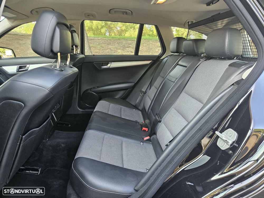 Mercedes-Benz C 250 - 19