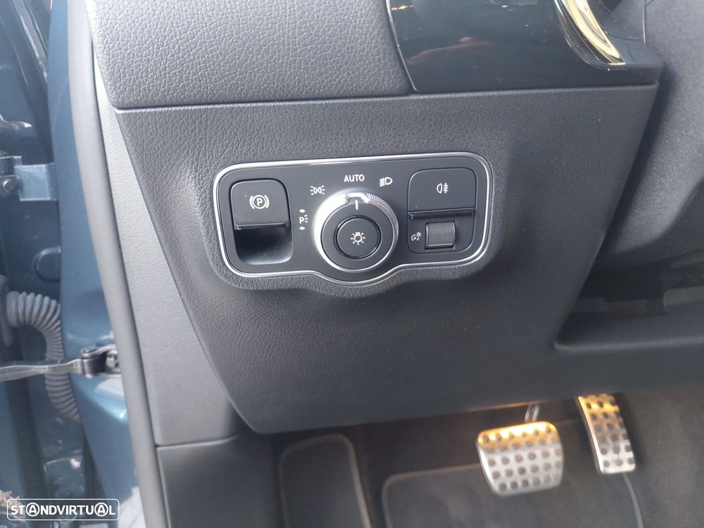 Mercedes-Benz GLA 200 AMG Line - 19