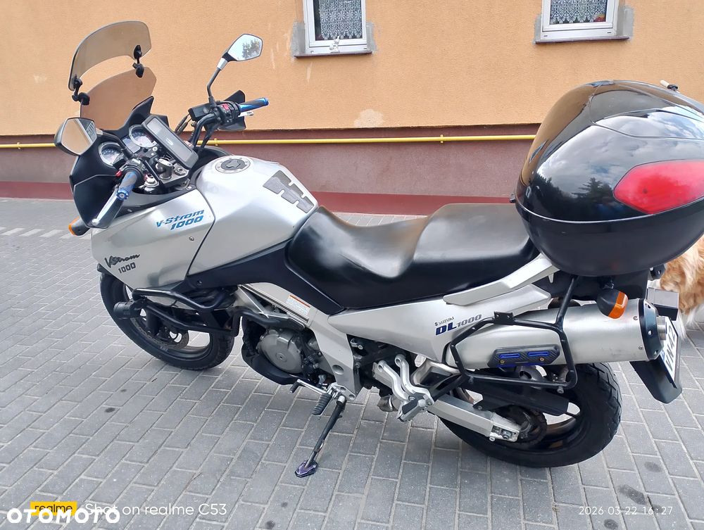 Suzuki V-STROM - 10
