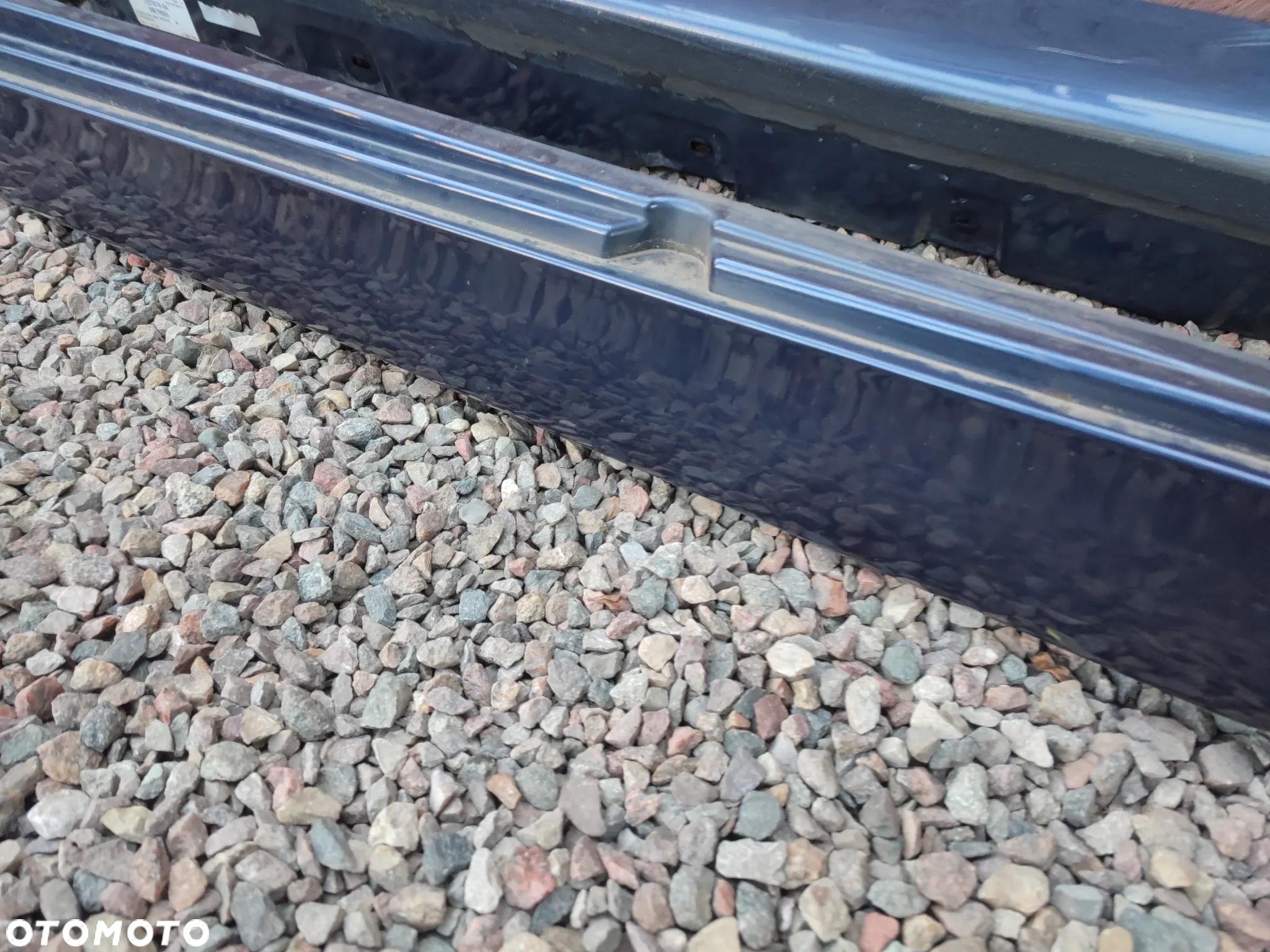 BMW F11 / F10 / F11N / F10N ORYGINALNE NAKŁADKI NA PROGI LEWA / PRAWA W KOLORZE  TIEFSEEBLAU METALLIC O KODZIE LAKIERU A76 O NR.  51 77 7 262 663 / 51 77 7 262 664 OEM W DOBRYM STANIE - 5