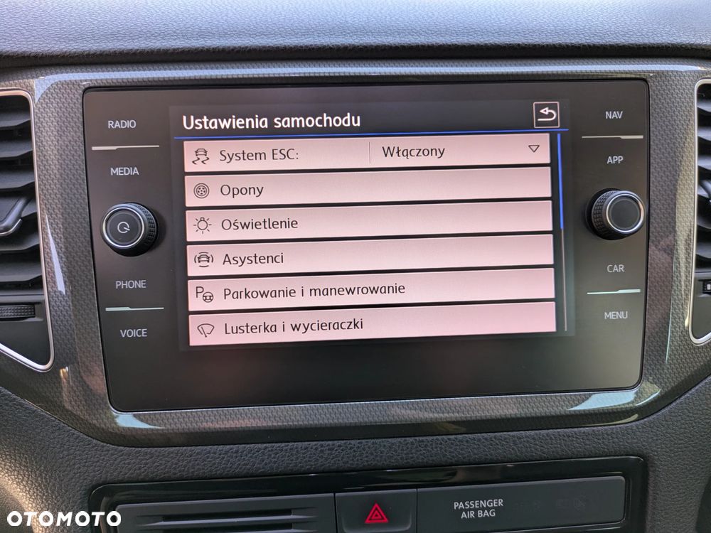 Volkswagen Golf Sportsvan 1.6 TDI SCR DSG Join - 19