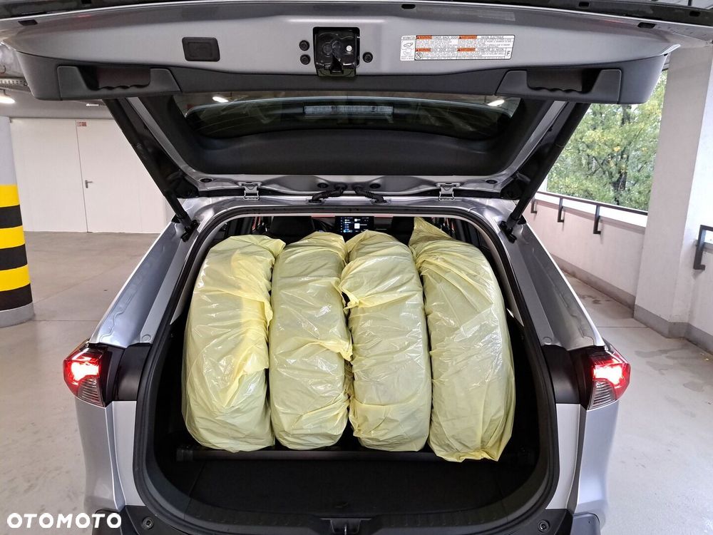 Toyota RAV4 - 14