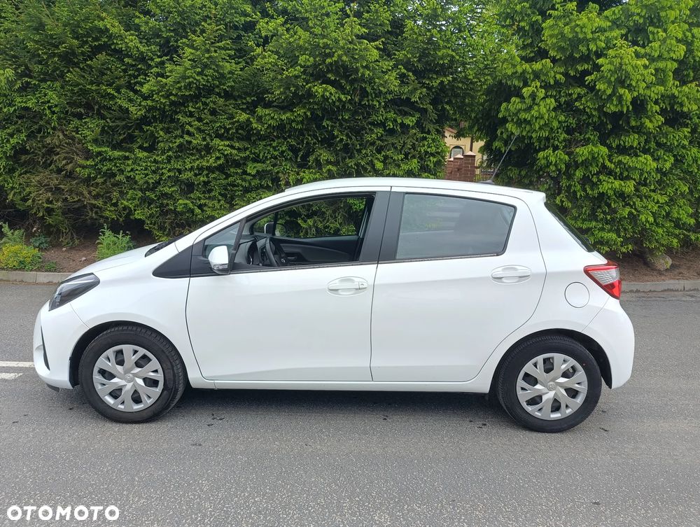Toyota Yaris 1.5 Premium - 28
