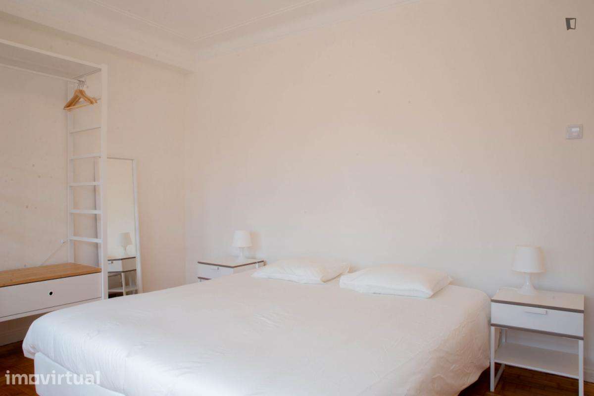 Quarto - localizado em Cedofeita Porto - Grande imagem: 3/28