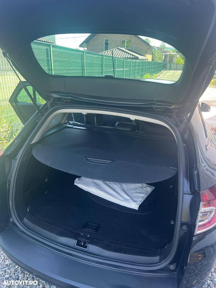 Renault Megane ENERGY dCi 110 Start & Stop Bose Edition - 33