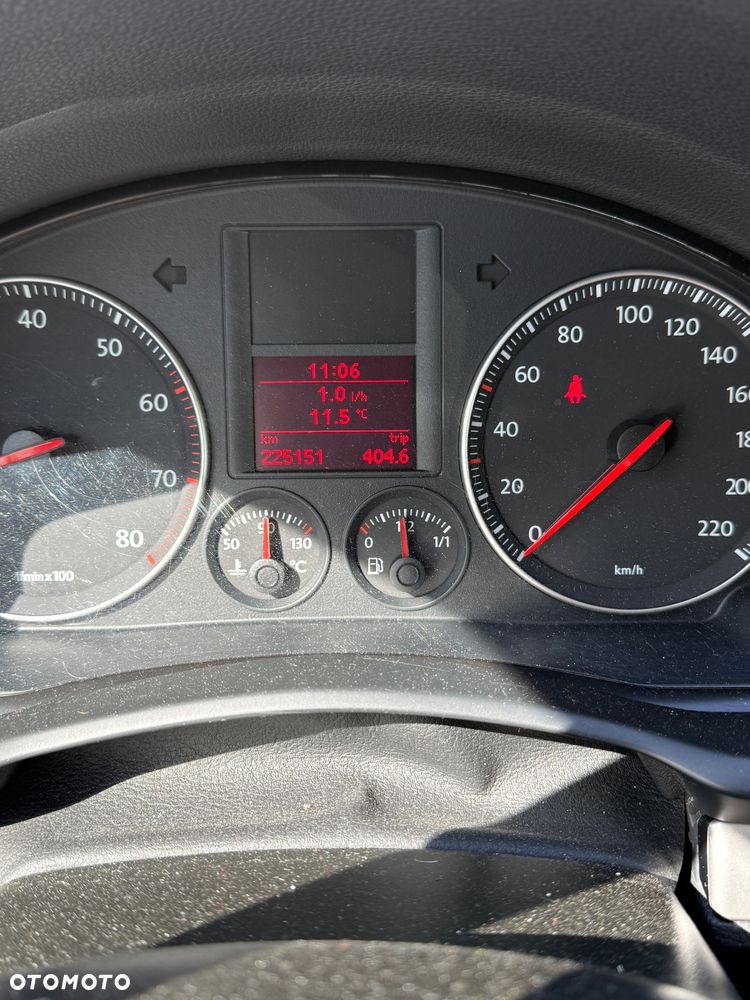 Volkswagen Golf - 19