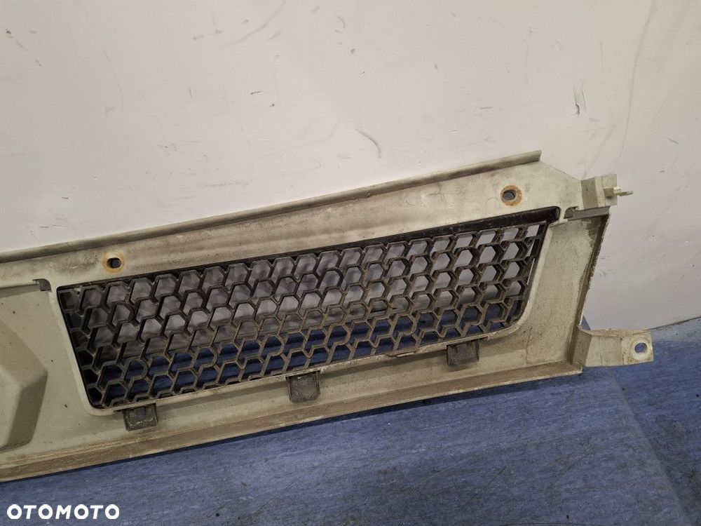 RENAULT MASTER II LIFT ATRAPA / GRILL - 8