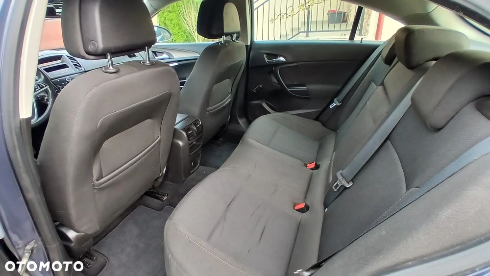 Opel Insignia 1.6 - 25