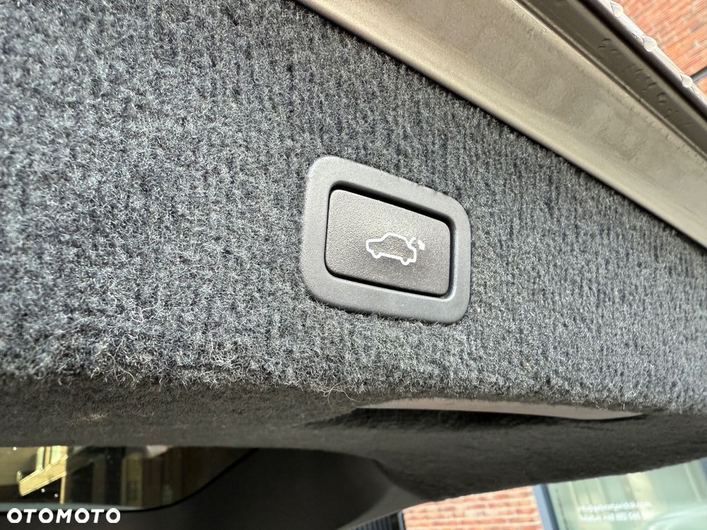 Volvo XC 70 D4 AWD Summum - 16