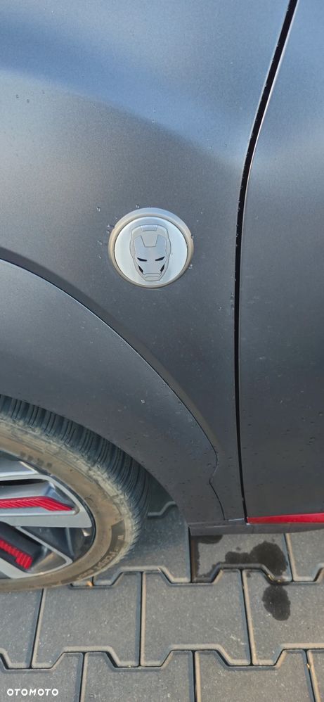 Hyundai Kona 1.6 T-GDI DCT 4WD Iron Man Edition - 12