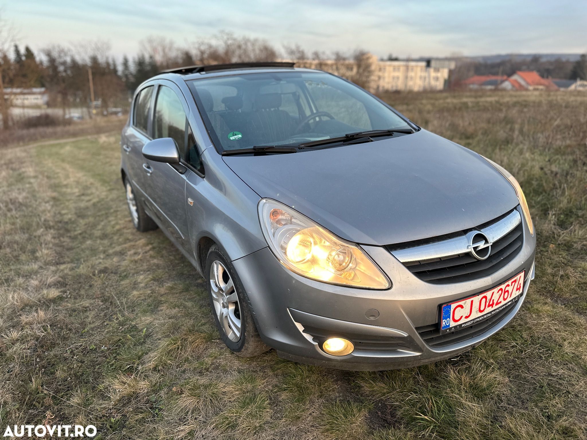 Opel Corsa 1.3 CDTI Edition - 1