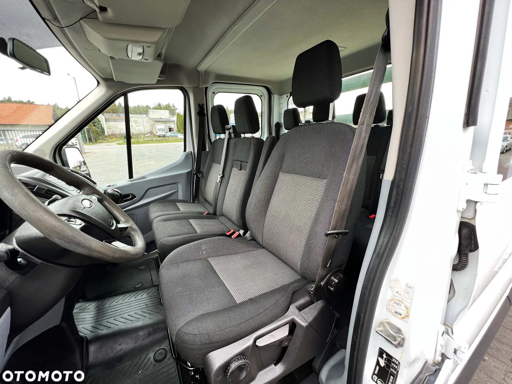 Ford Transit Doka 7-miejsc + Skrzynia  Salon PL Jeden Właściciel - 10