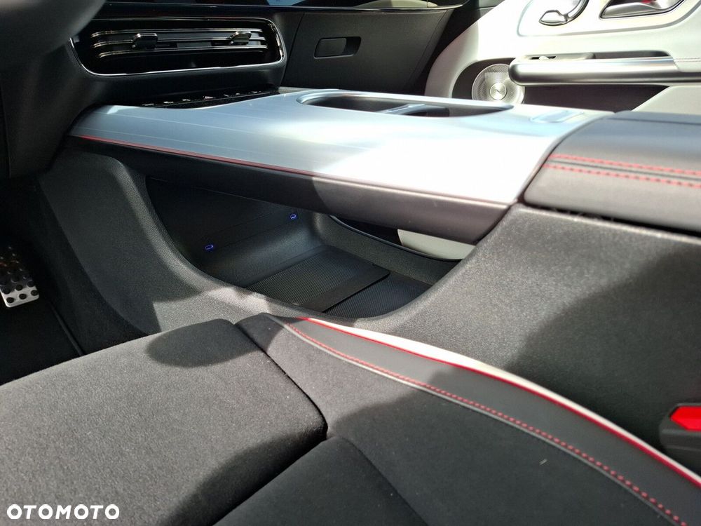 Mercedes-Benz CLA 200 mHEV 8G-DCT - 26