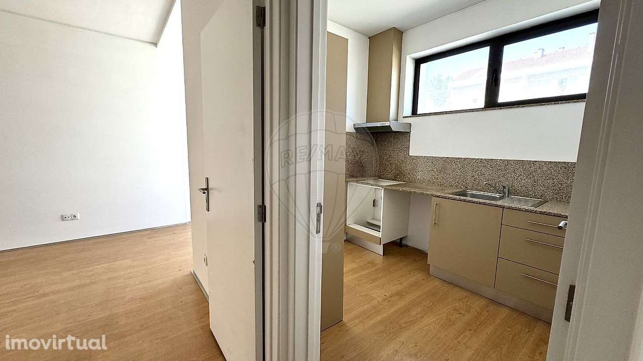 Apartamento T3 para arrendamento - Grande imagem: 4/14