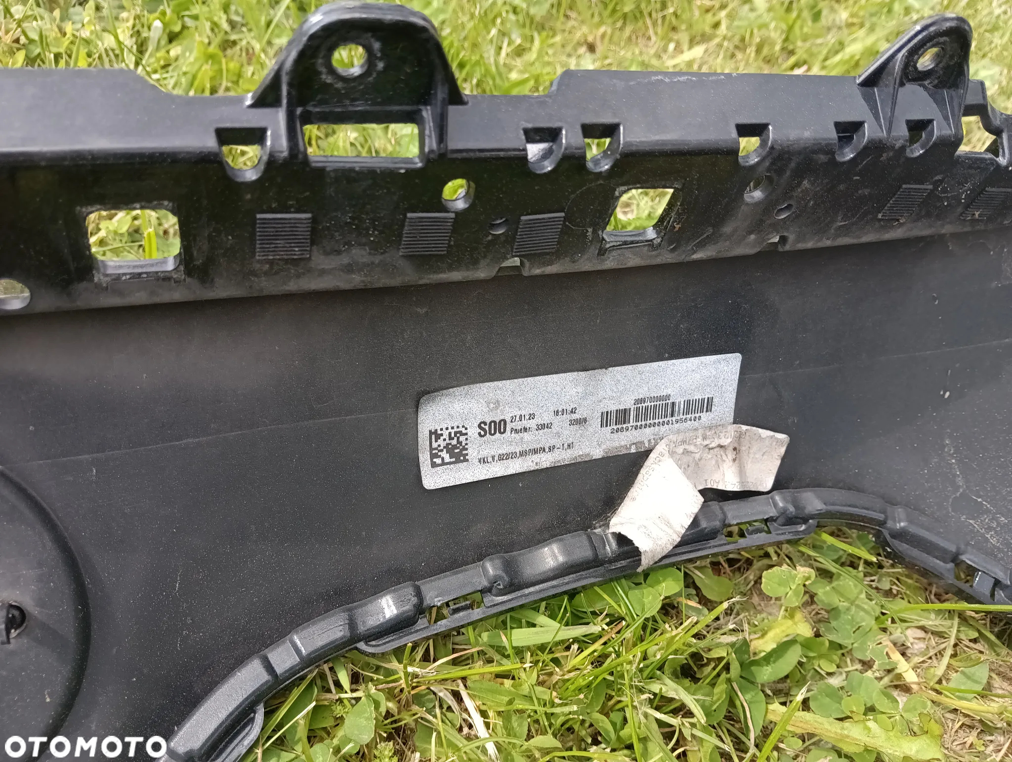 bmw g22 g23 m-pakiet zderzak przod przedni logo 8082226 - 8