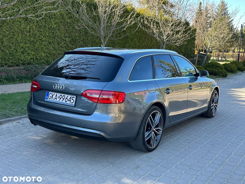 Audi A4 Avant 2.0 TDI DPF Ambition - 6