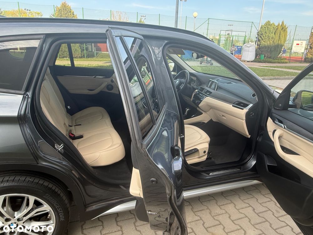 BMW X1 sDrive18i - 17
