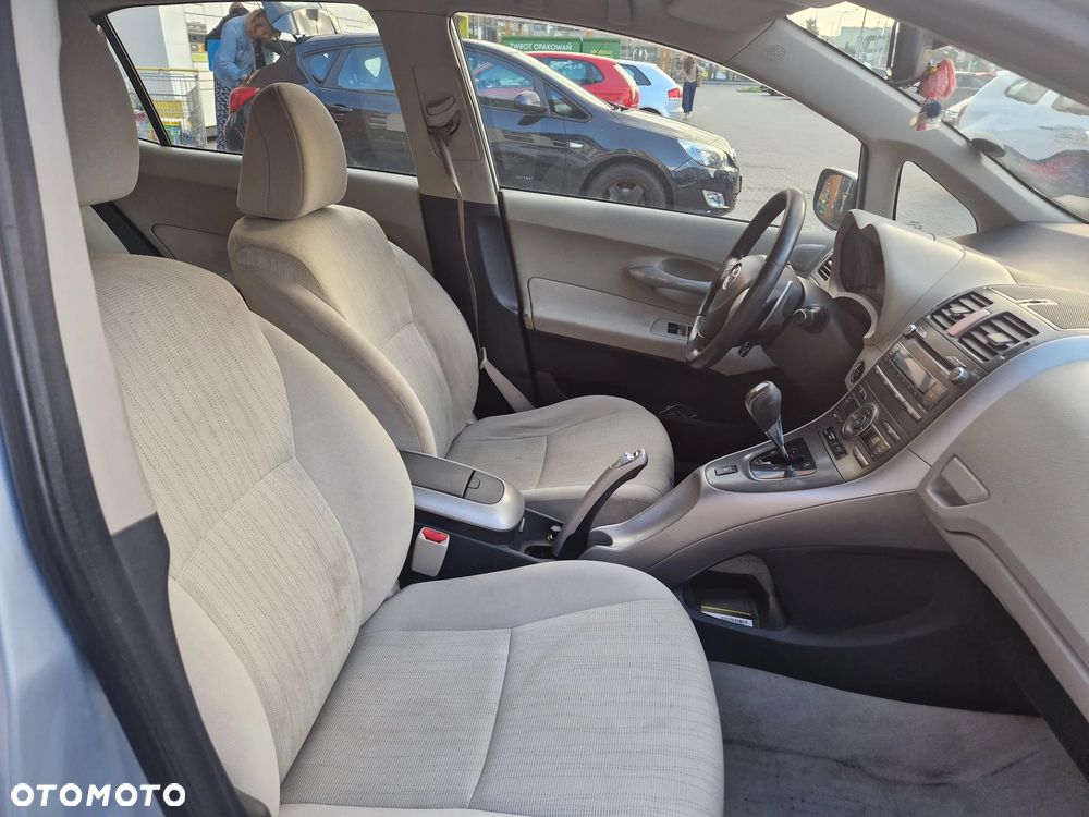Toyota Auris 1.6 Premium MM - 7