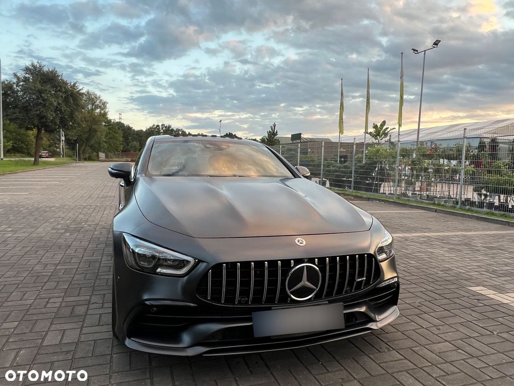 Mercedes-Benz AMG GT 43 4-Matic+ - 4