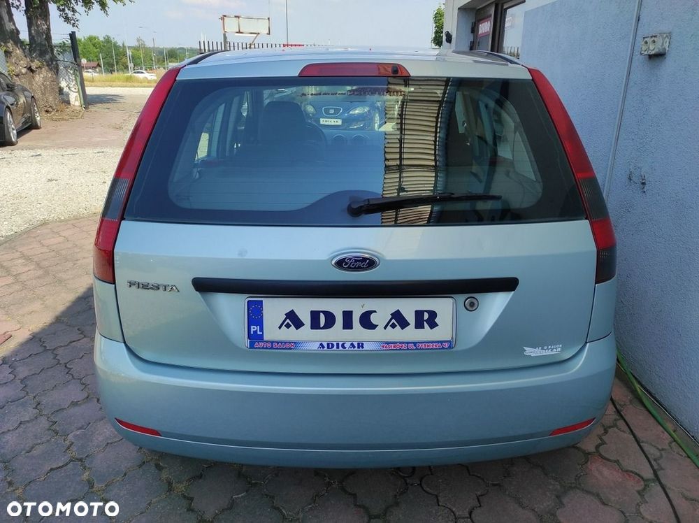 Ford Fiesta - 5