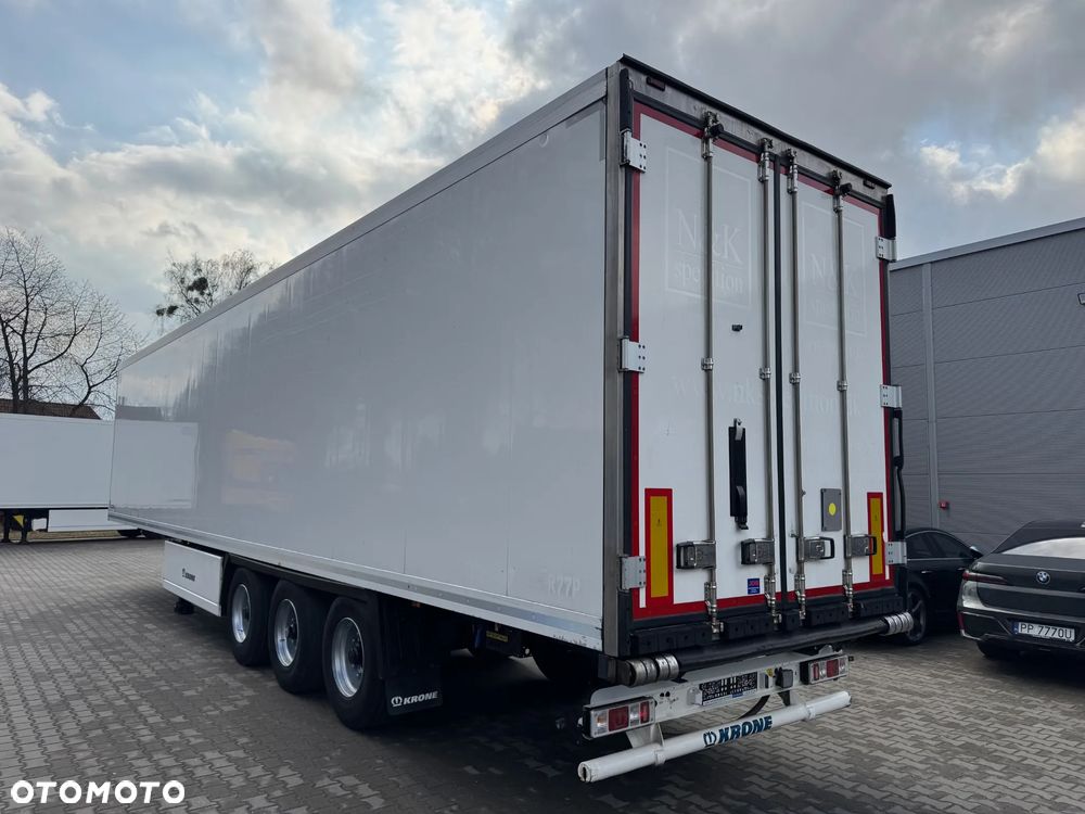 Krone Hakowa, Thermo King SLXi 400 - 7