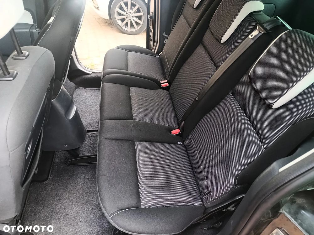 Renault Kangoo dCi 110 FAP Luxe - 11