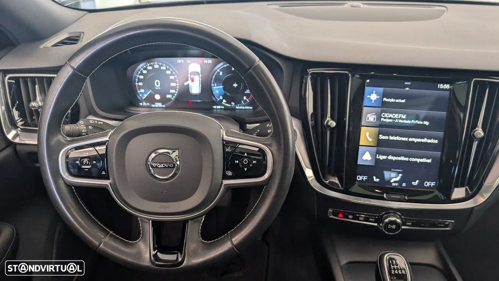 Volvo V60 2.0 D4 Momentum Plus - 18