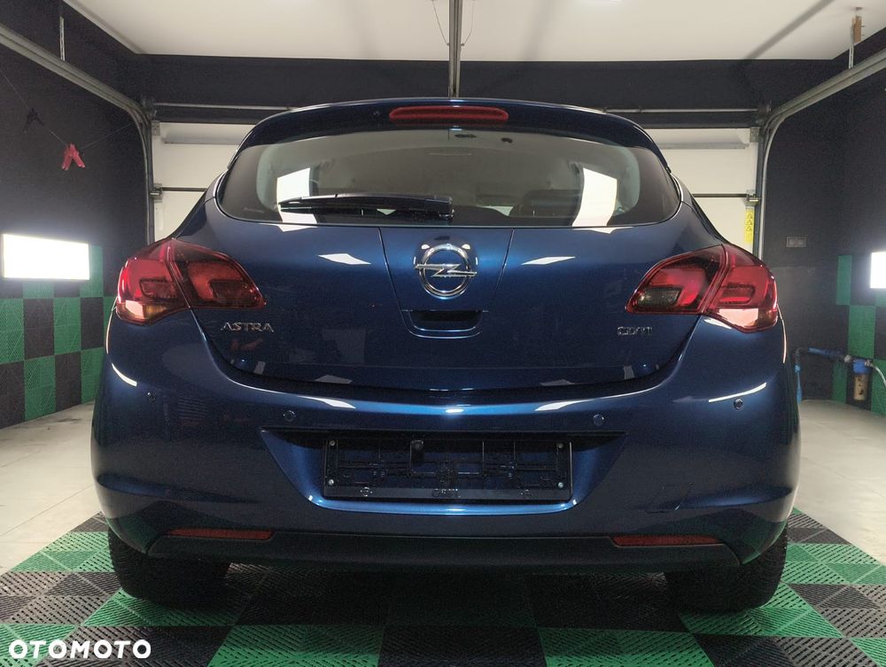 Opel Astra - 13