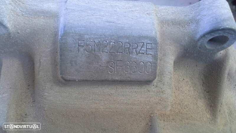 CAIXA DE VELOCIDADES MITSUBISHI COLT CA0A - 1