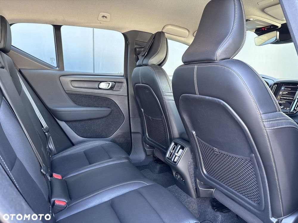 Volvo XC 40 T3 Inscription - 26